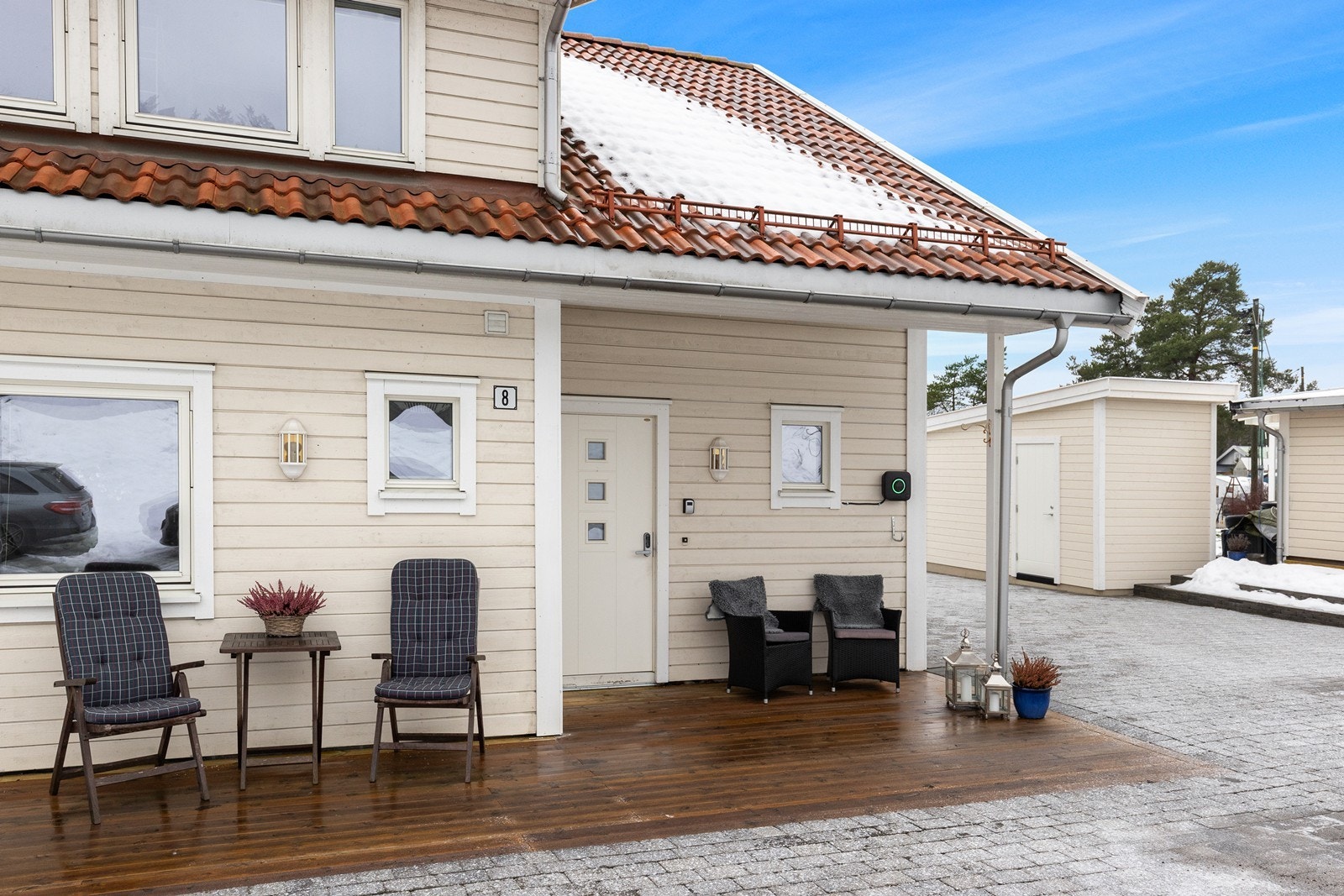 Detaljbilde av det overbygde inngangspartiet. Galleribilde