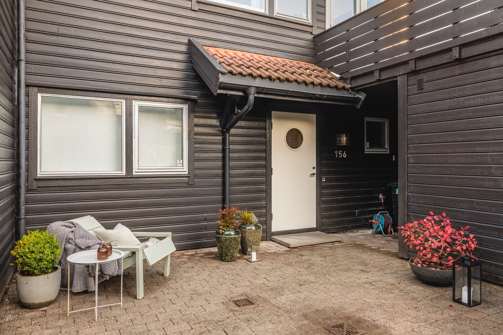 Også denne har svært gode solforhold, og gode innredningsmuligheter. Galleribilde