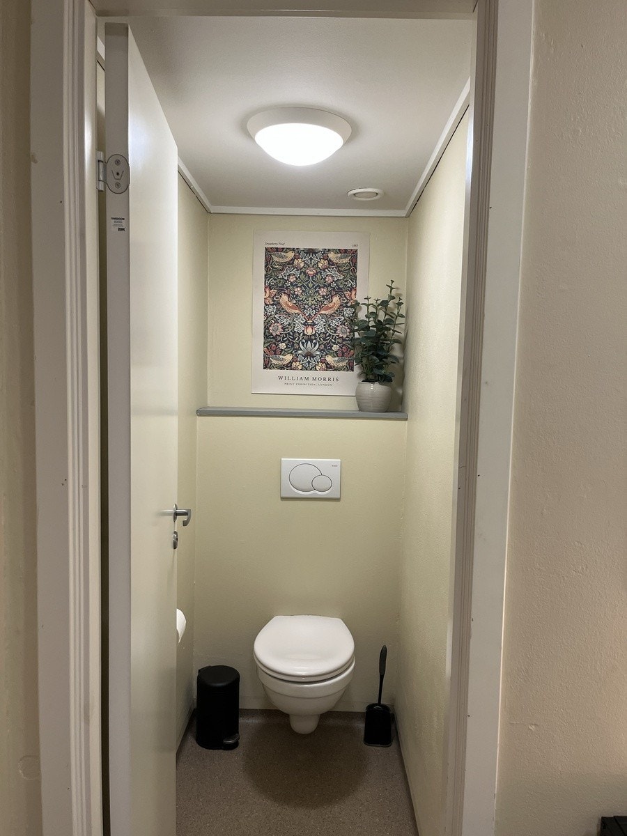 Toalett Galleribilde