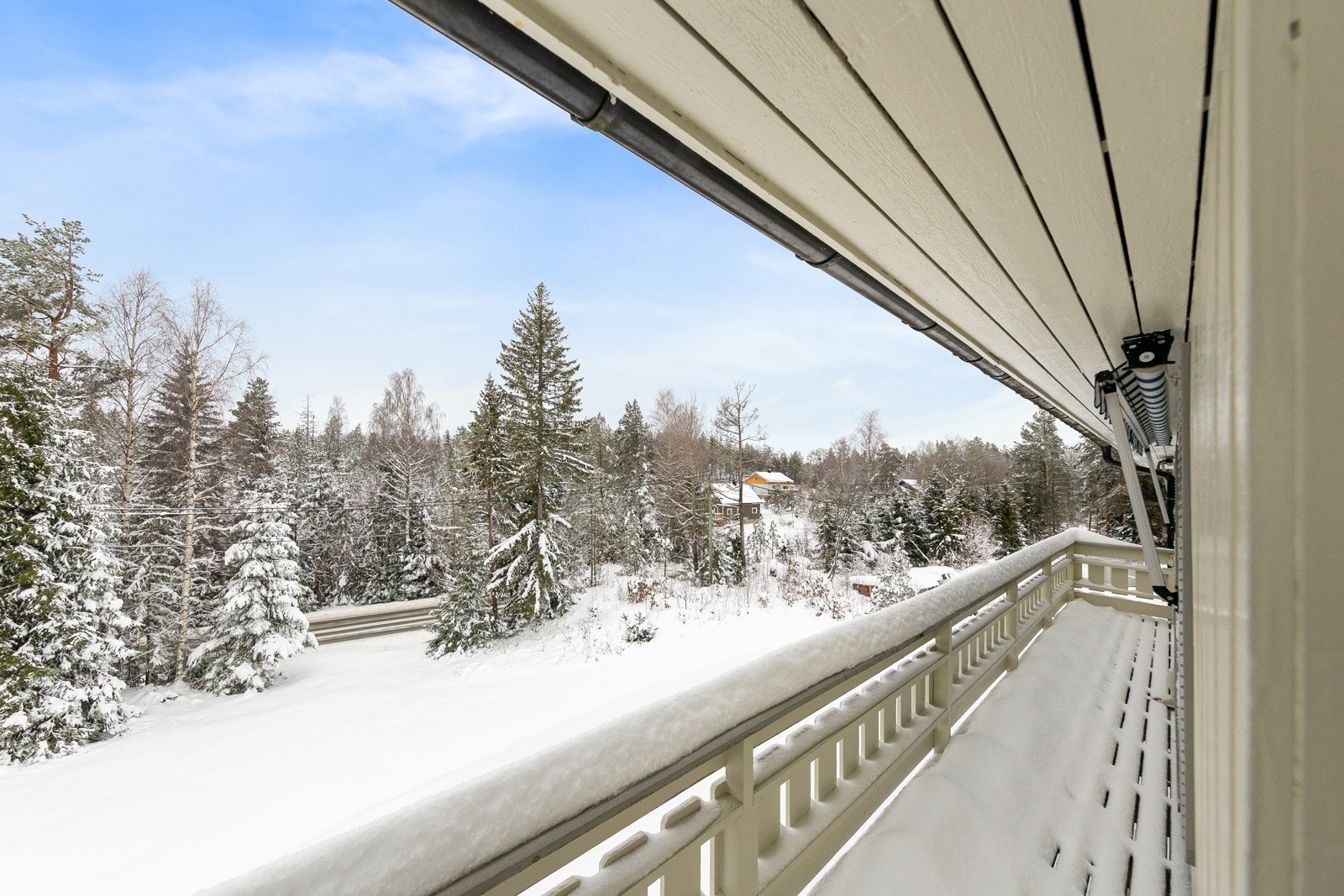 Veranda utenfor stue. Galleribilde