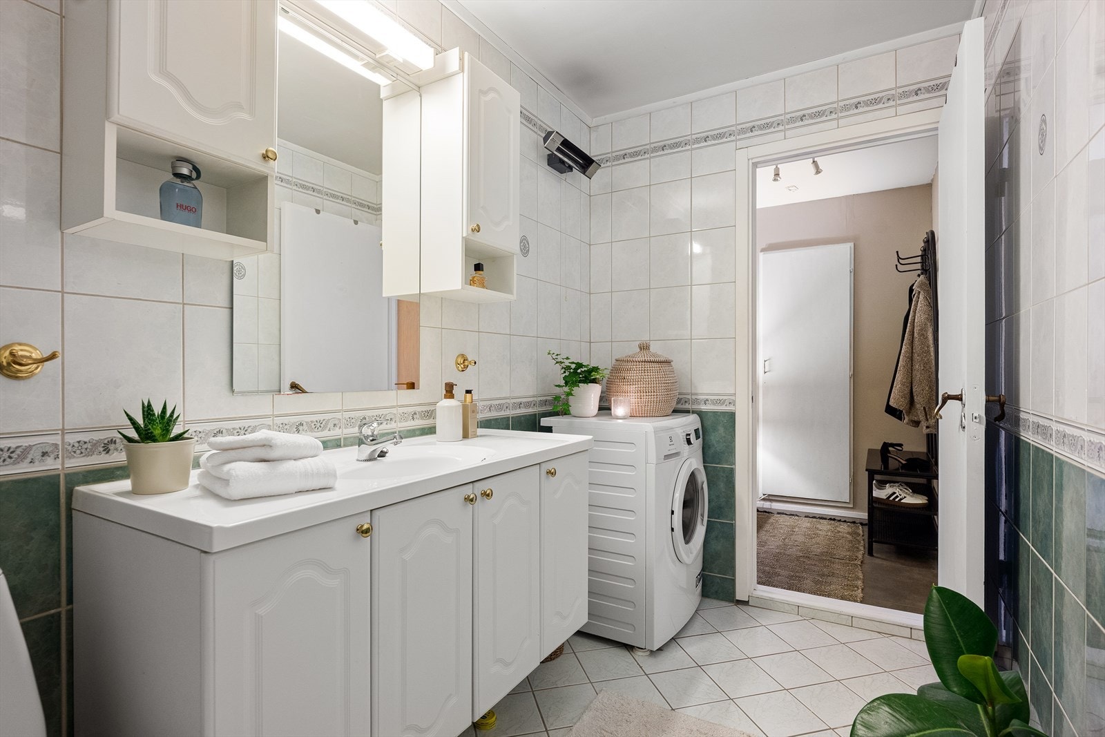 På baderommet er det opplegg til vaskemaskin. Galleribilde