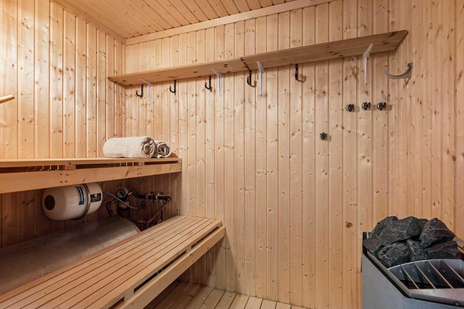 Trivelig badstue i tilknytning til baderommet. Galleribilde