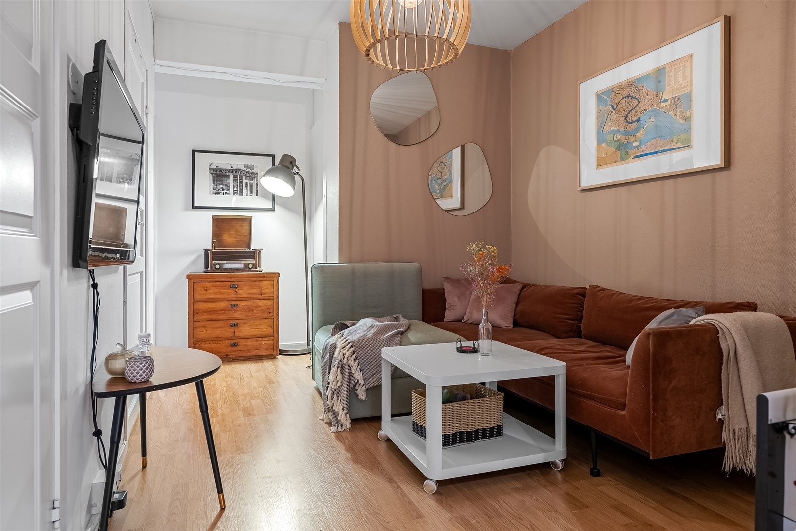 Hyggelig stue som blir et fint samlingsrom. Galleribilde