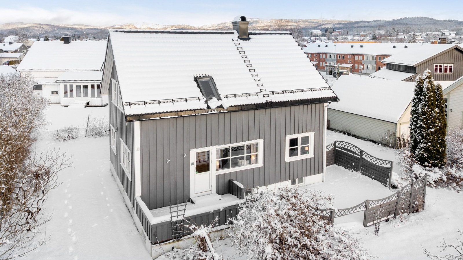 Velkommen til Fridtjof Nansens gate 2B. Foto: THT foto Galleribilde