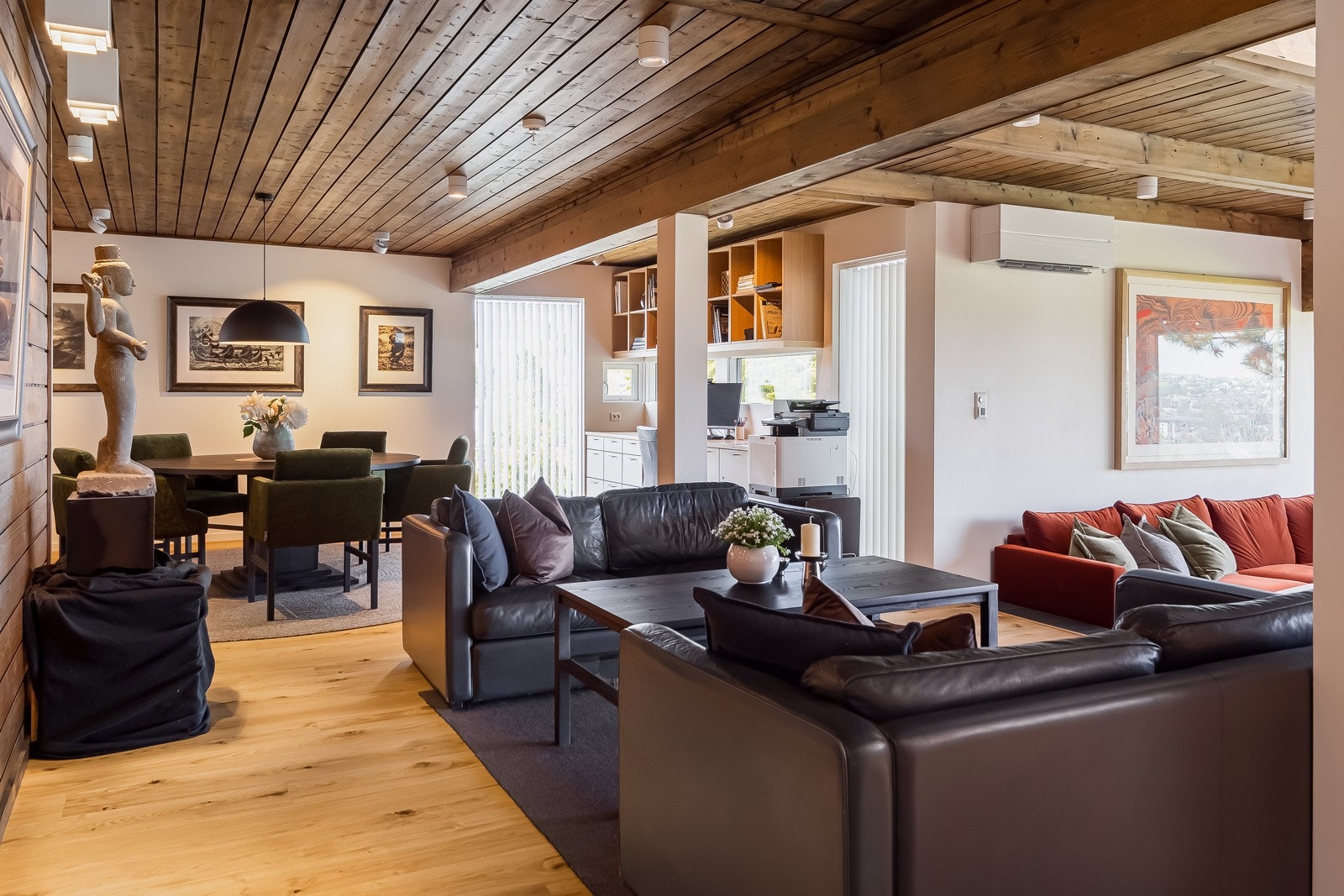 I forbindelse med oppussingen har det for eier vært et mål å bevare en del av husets sjel/ interiør Galleribilde