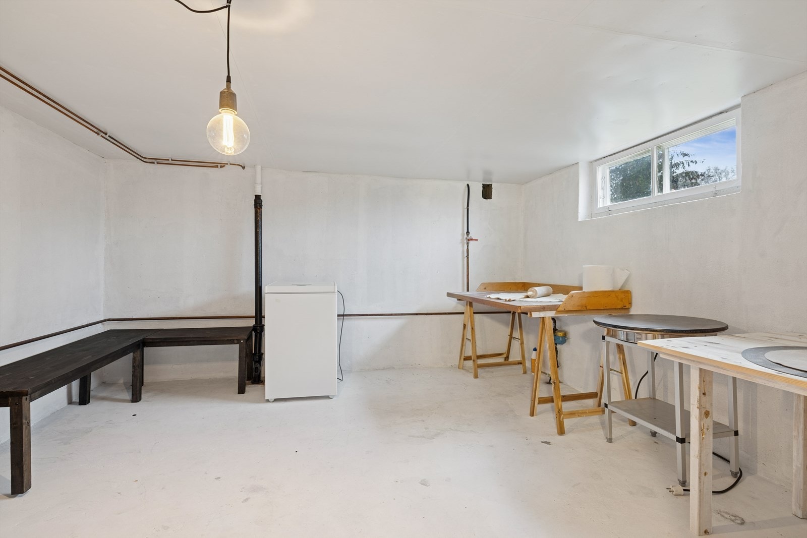 I kjelleren er det rikelig med bodplass, fordelt på 4 boder. Galleribilde