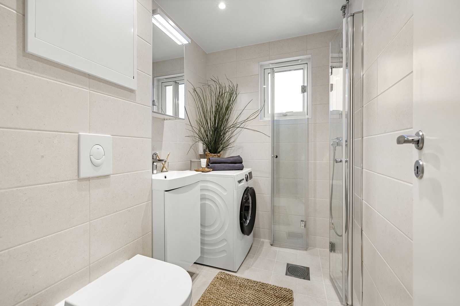 Badet ble totalrenovert i 2025 i regi av borettslaget, inkludert utskifting av rør og sanitæranlegg. Galleribilde