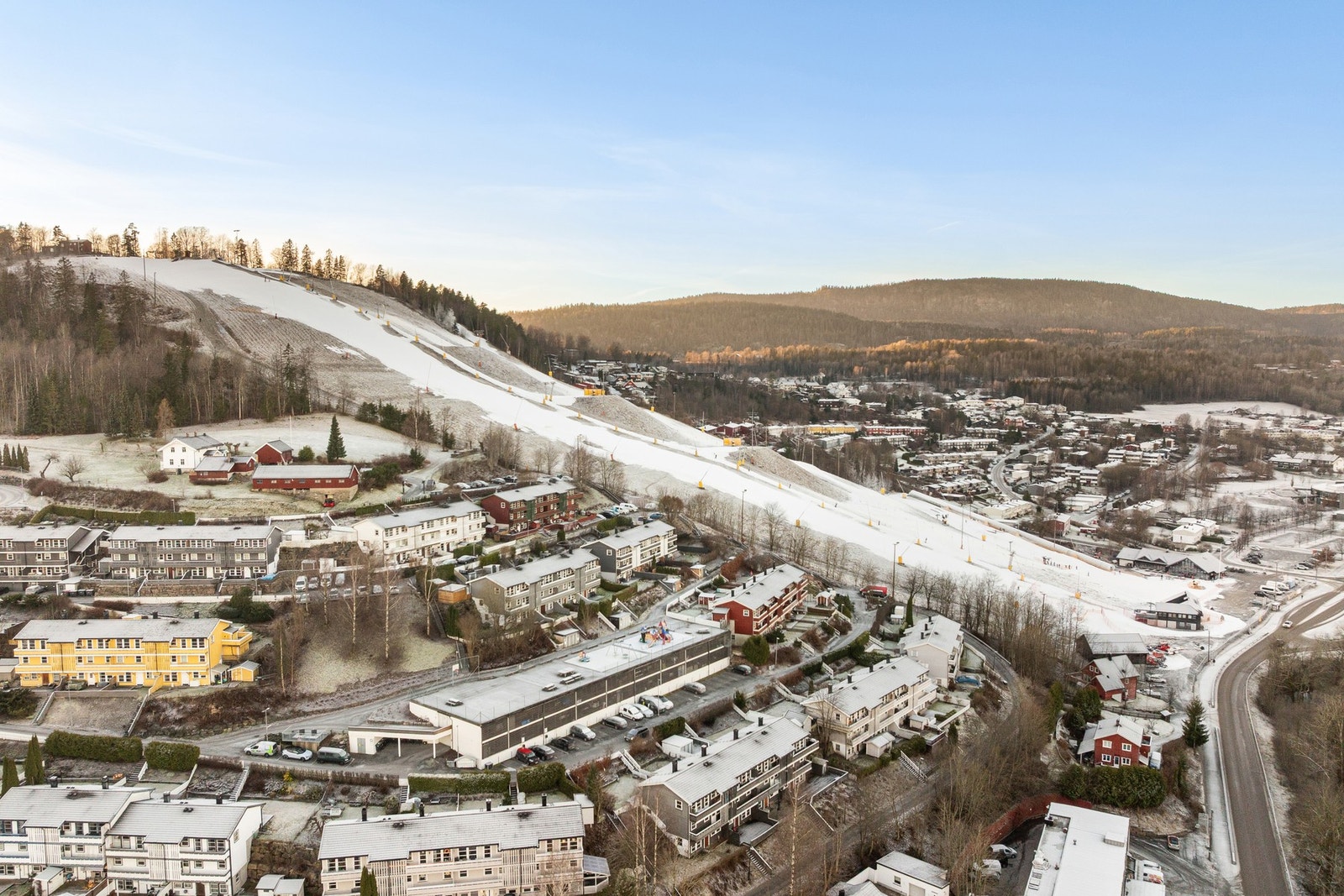 På vinterstid ligger Kirkerudbakken som din nærmeste nabo med aktive miljøer innen alpint. Galleribilde