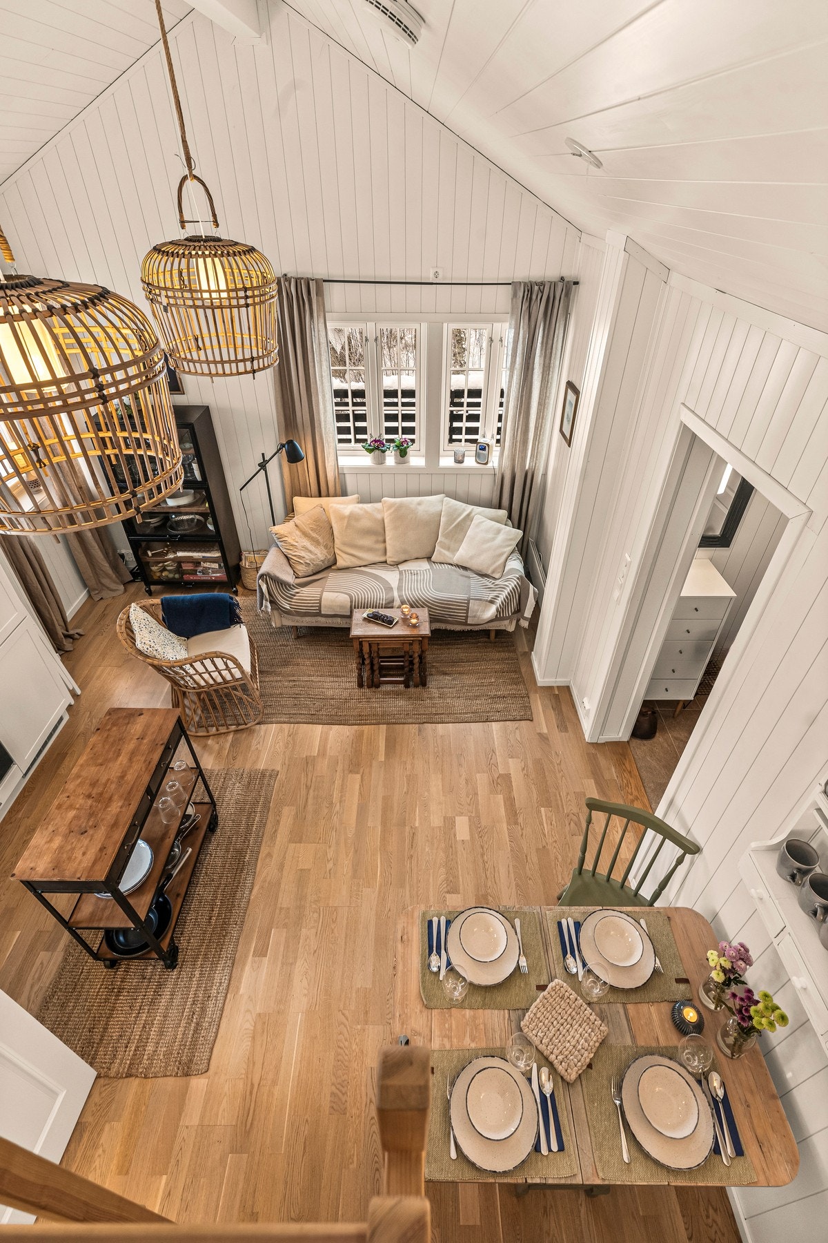 Fint og følge med fra hemsen Galleribilde