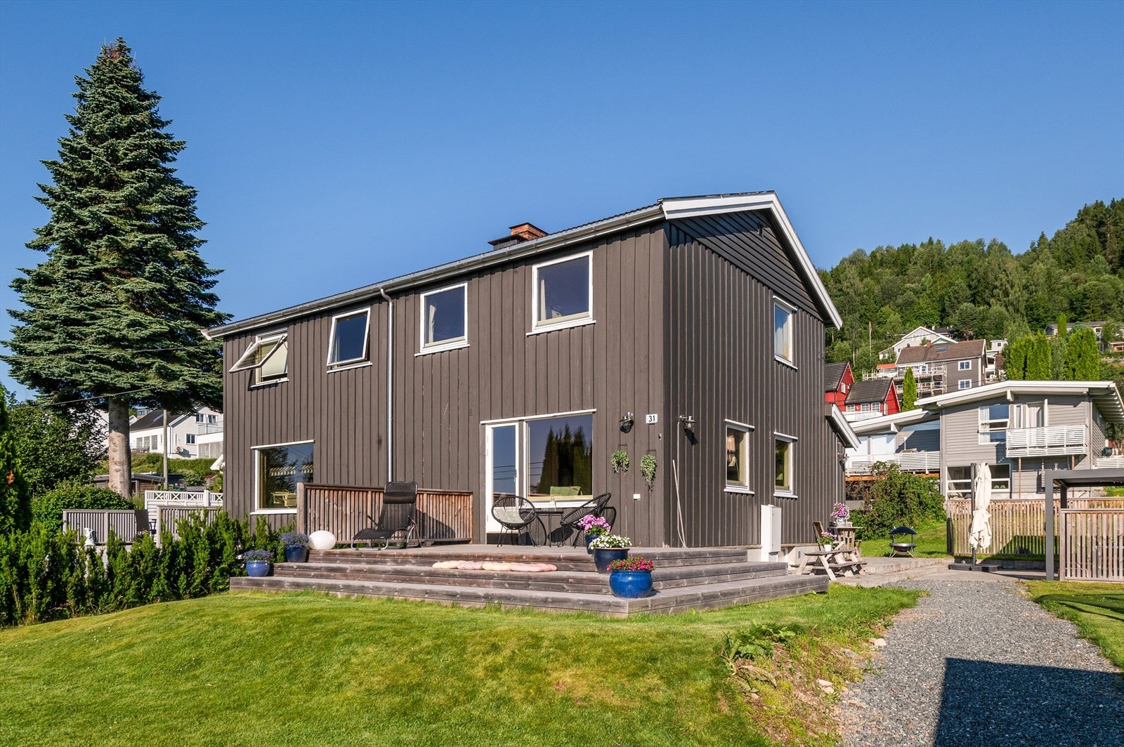 Nordvik Eiendomsmegling presenterer Ragnhilds veg 31. Foto: Torben Wirkestad. Galleribilde