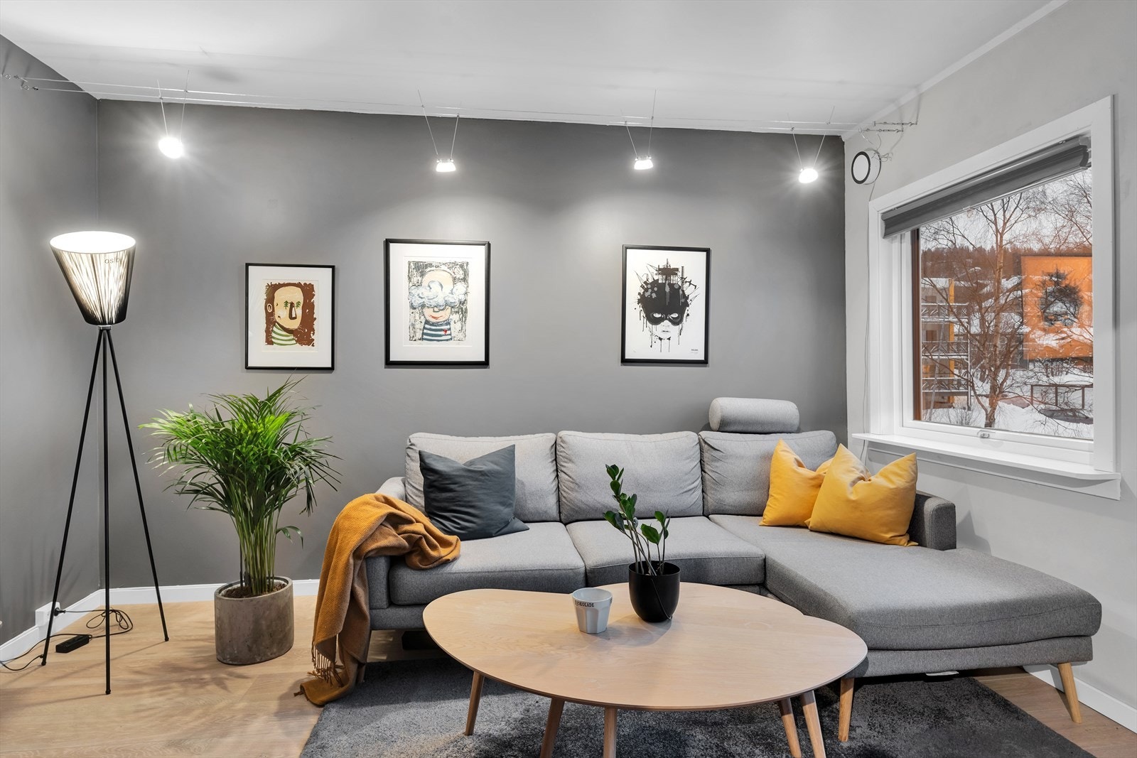 Lun og trivelig sofakrok- perfekt for hygge og avslapning. Galleribilde