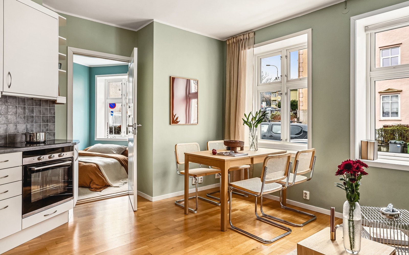 Stuen/kjøkkenet utgjør 17,3kvm. Galleribilde