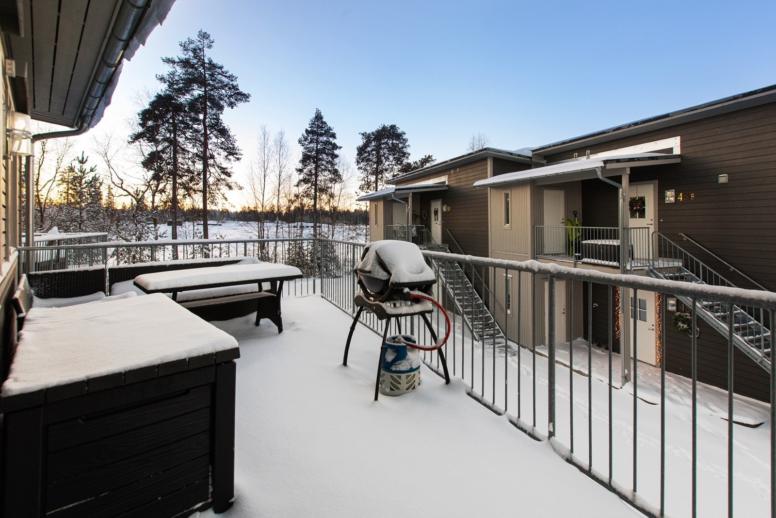 Romslig balkong på 15 kvm. Galleribilde