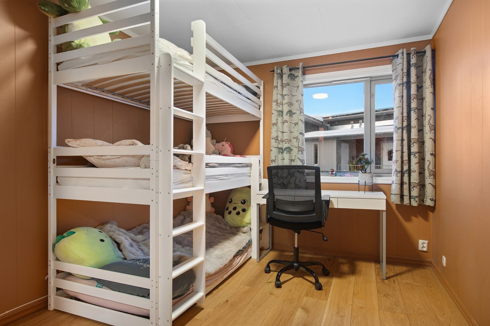 Soverom 2 - perfekt som barnerom, gjesterom eller kontor. Galleribilde
