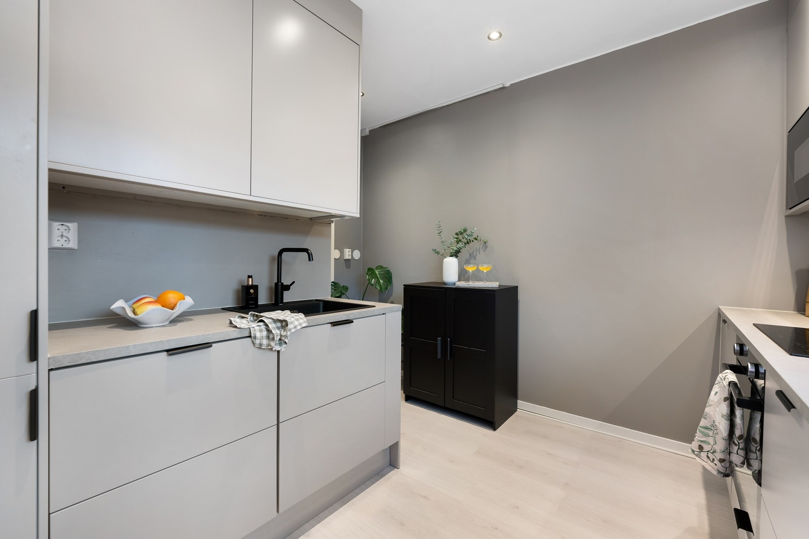 | Krogsveen Galleribilde