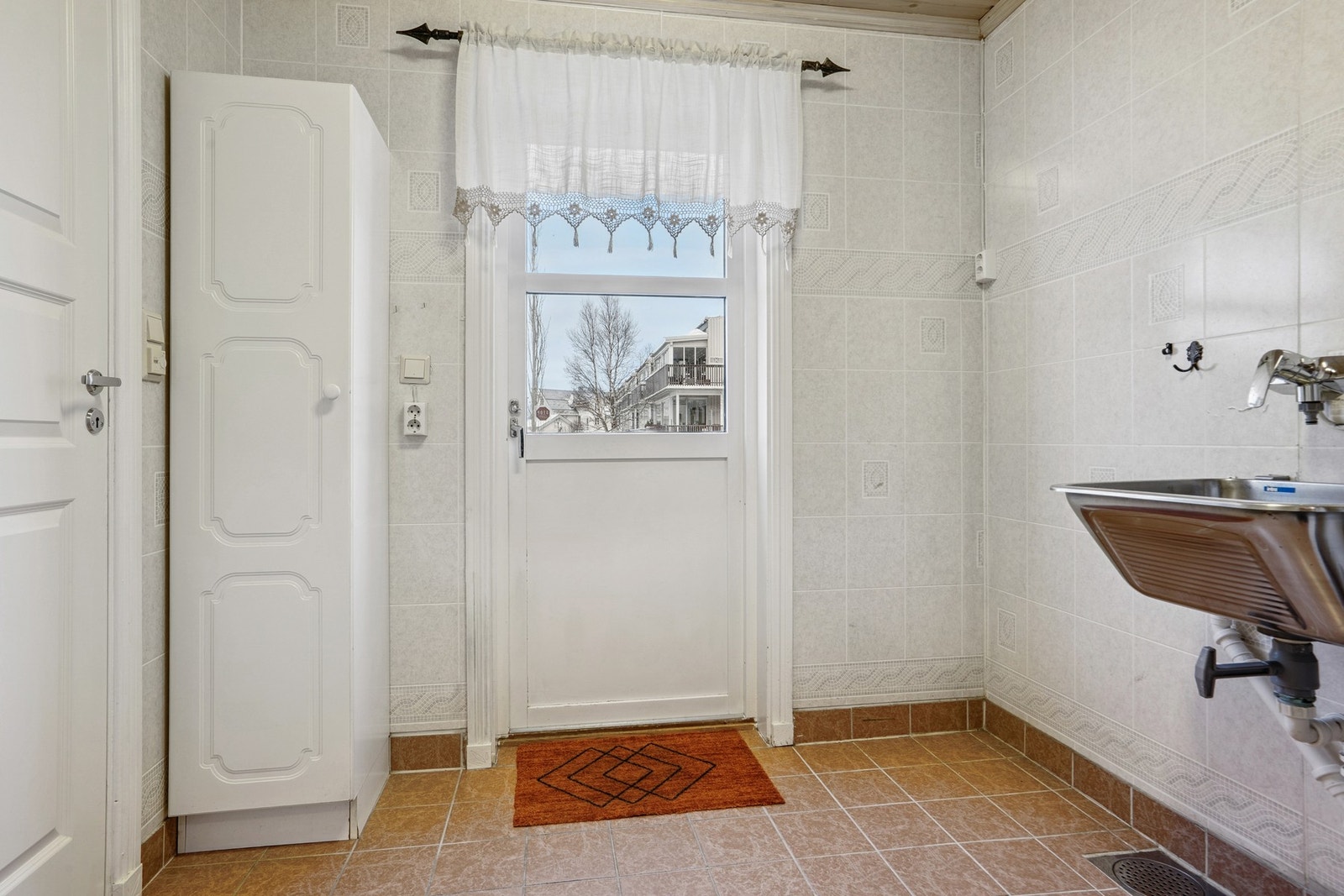 Vaskerommet er utstyrt med elektriske varmekabler. Galleribilde