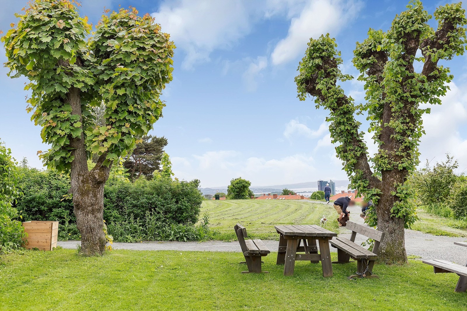 Keyserløkka ligger på en høyde med gode usiktsforhold. Her ligger det godt til rette for både avslapning og et aktivt hverdagsliv, året rundt. Galleribilde