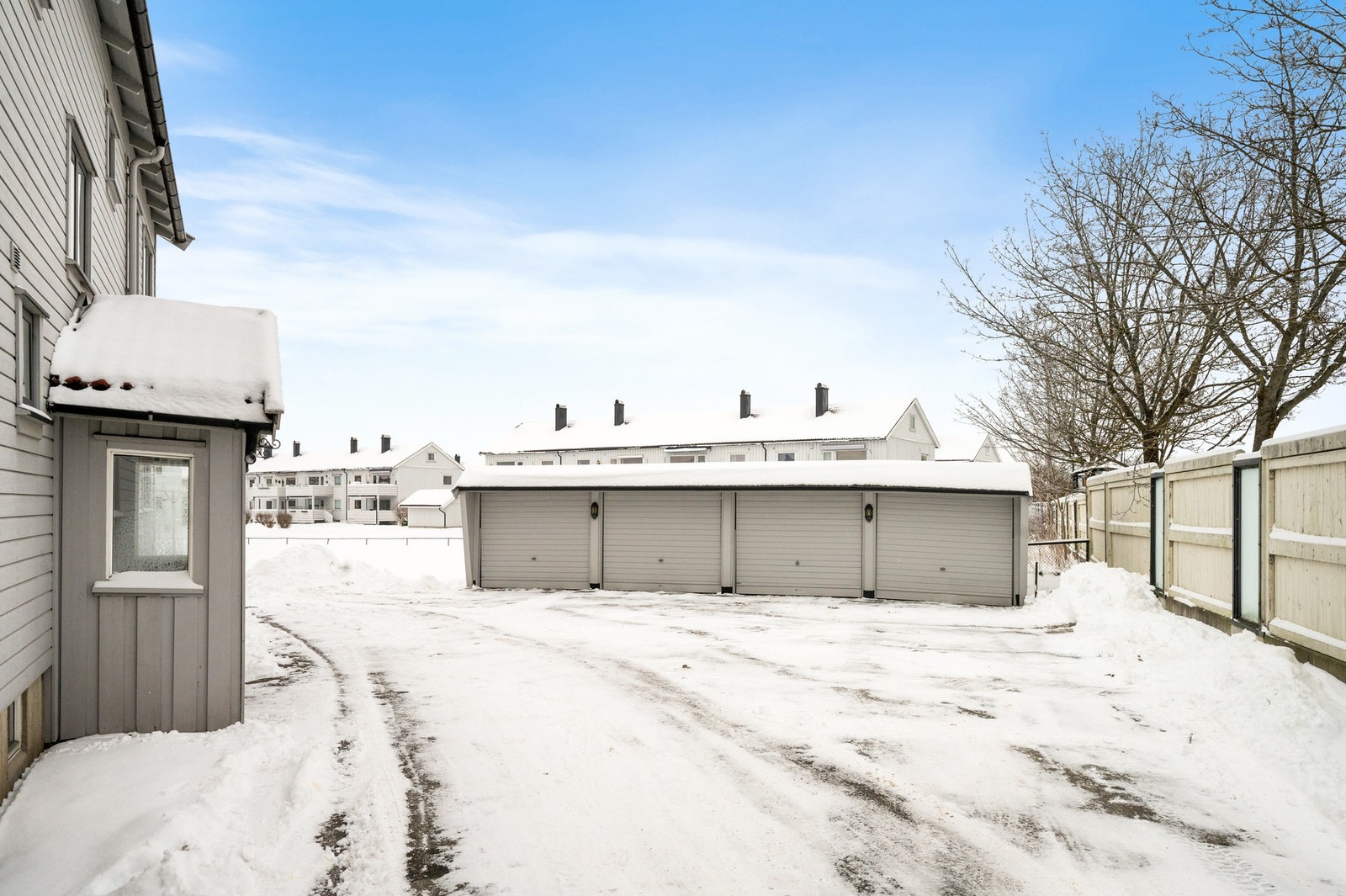 Parkering i garasje Galleribilde