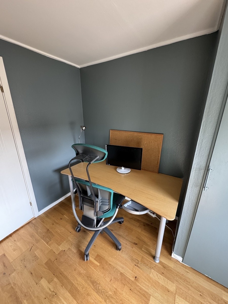 soverom 2 brukes i dag som kontor Galleribilde