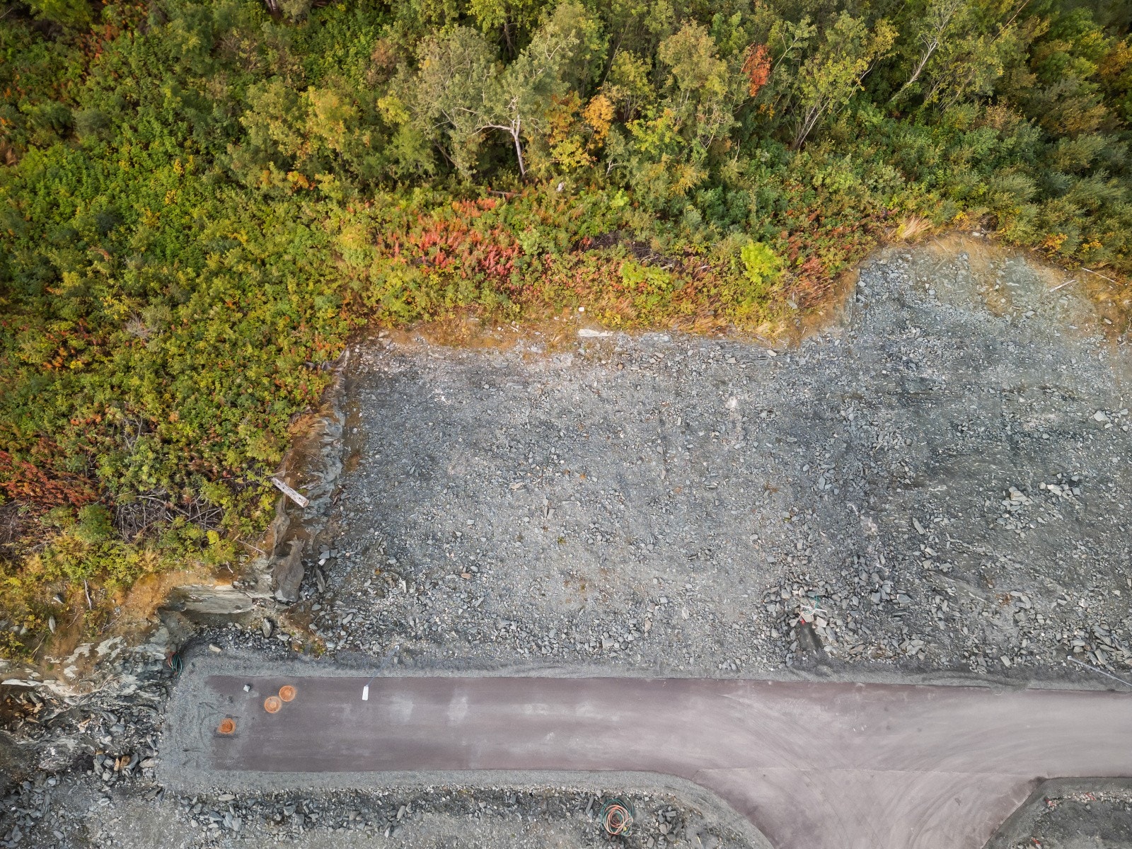 Tomten har utnyttelsesgrad på hele 45% BYA. Galleribilde