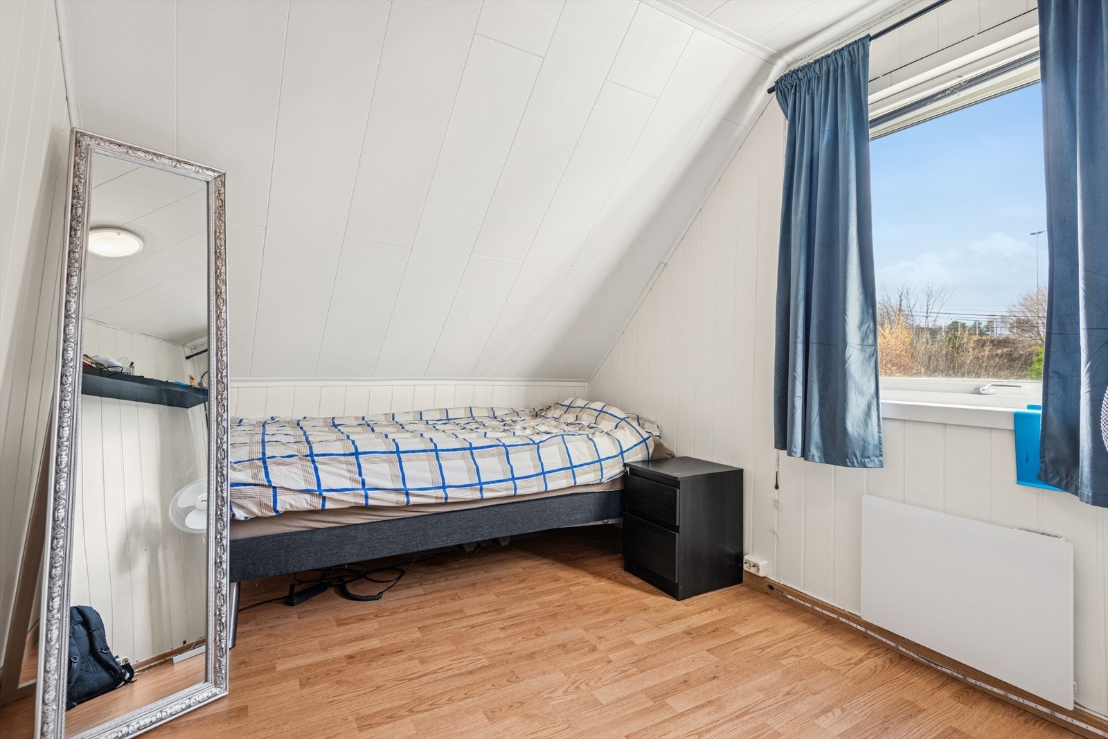 I loftsetasjen er det tilsammen tre soverom. Galleribilde