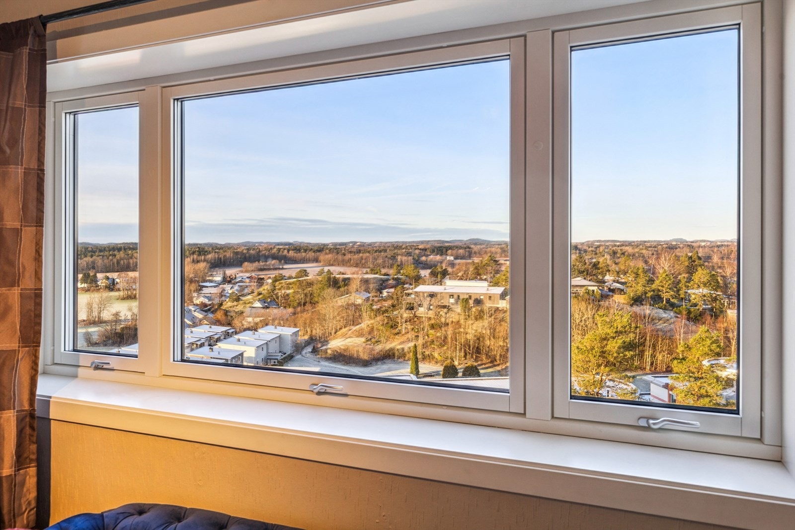 Utsikt fra stuen. Galleribilde