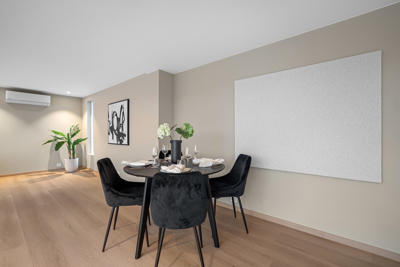 Plass til en koselig spisegruppe Galleribilde