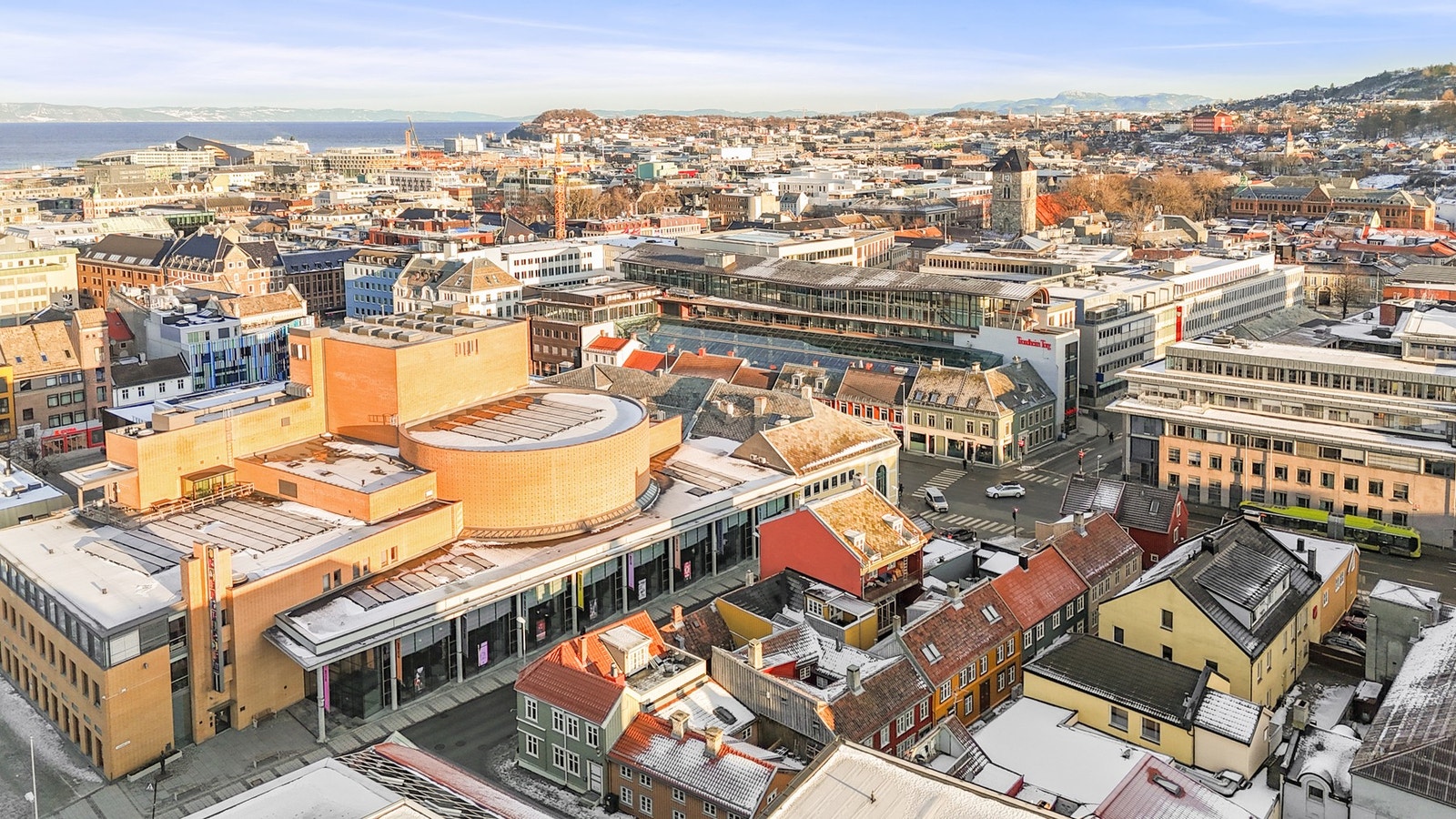 Dronefoto. Galleribilde