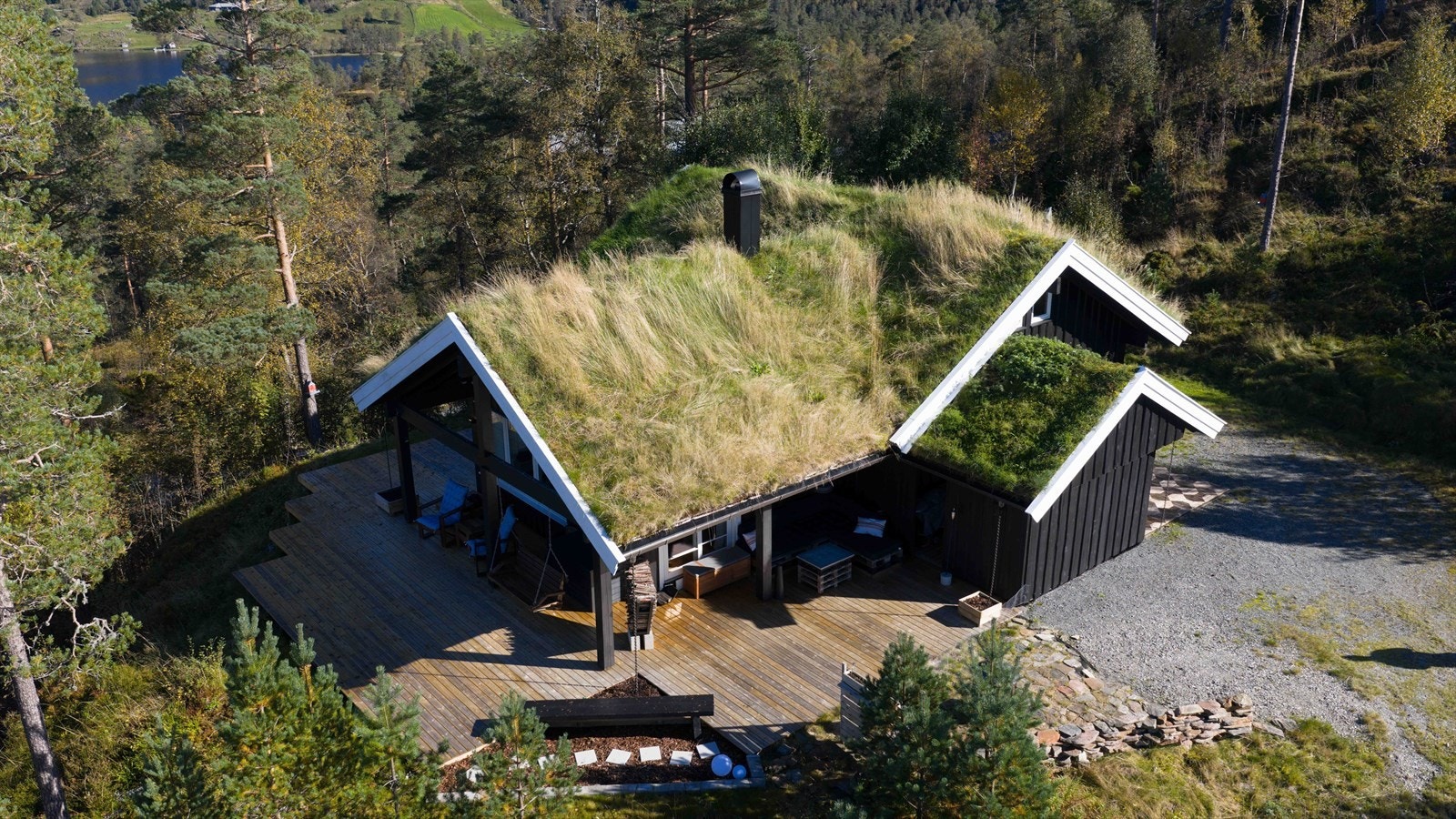 Fasade - God p-plass på egen tomt Galleribilde