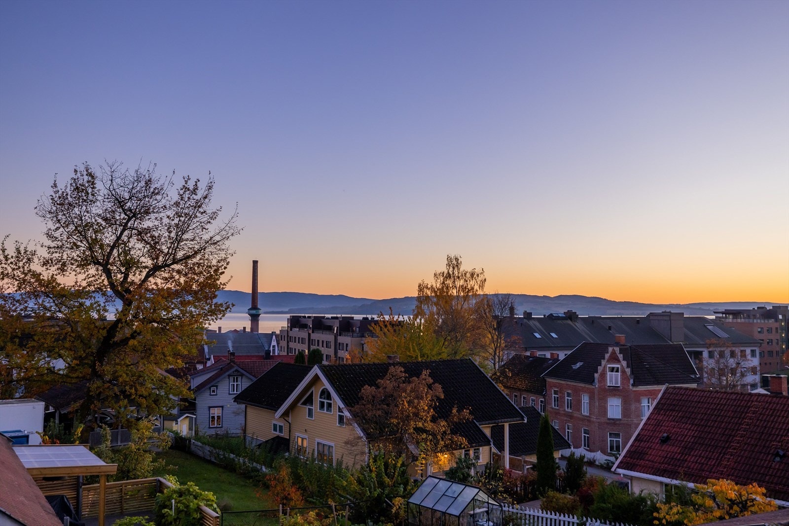 Herfra har man muligheten til å se mange vakre solnedganger. Galleribilde