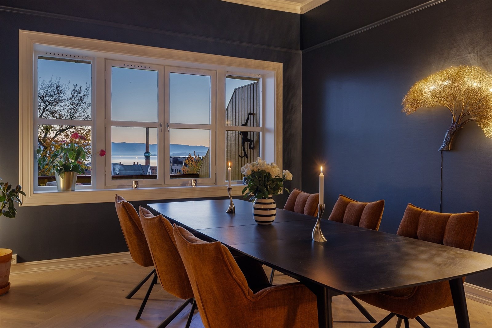 Her kan middagene nytes, mens man betrakter utsikten. Galleribilde