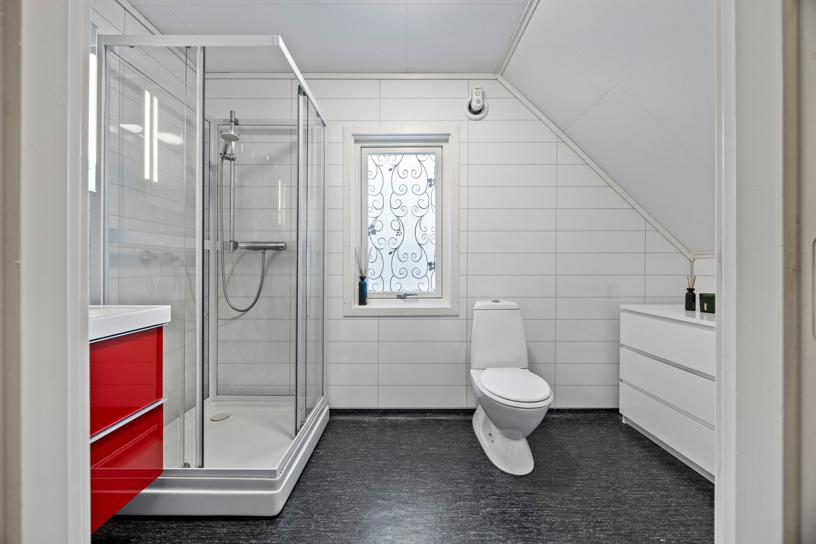 Bad - 5,5 kvm. Galleribilde