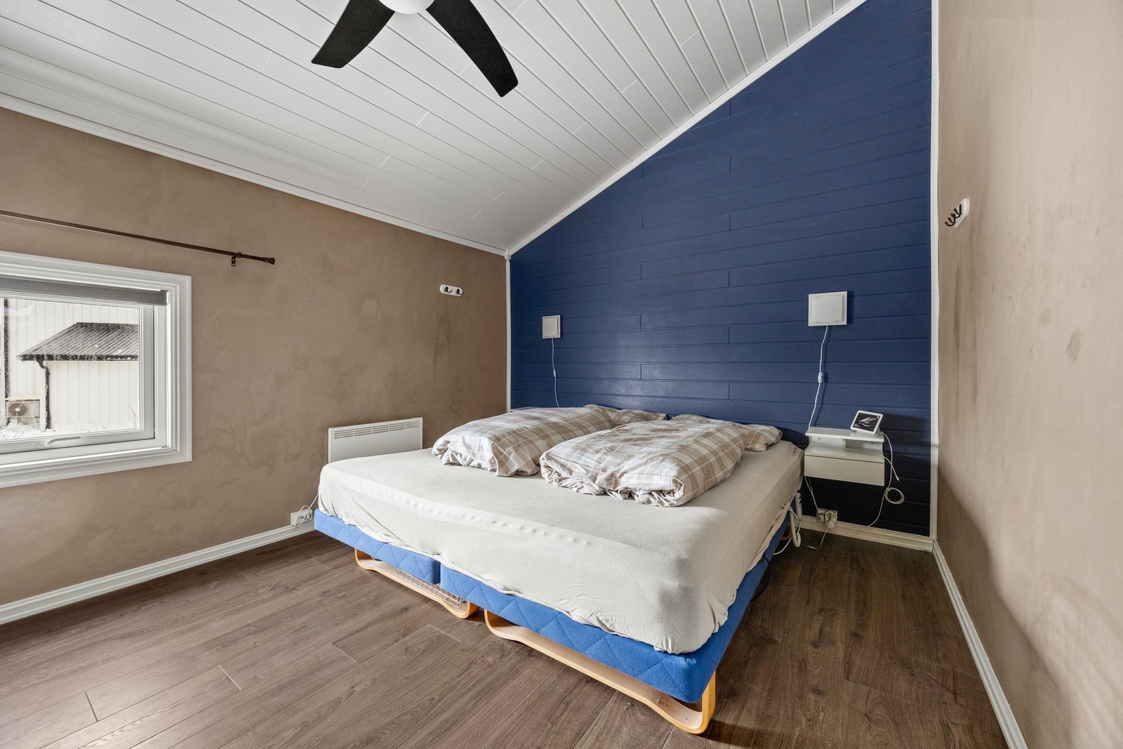 Rom i 1. etasje i bruk som soverom. Galleribilde