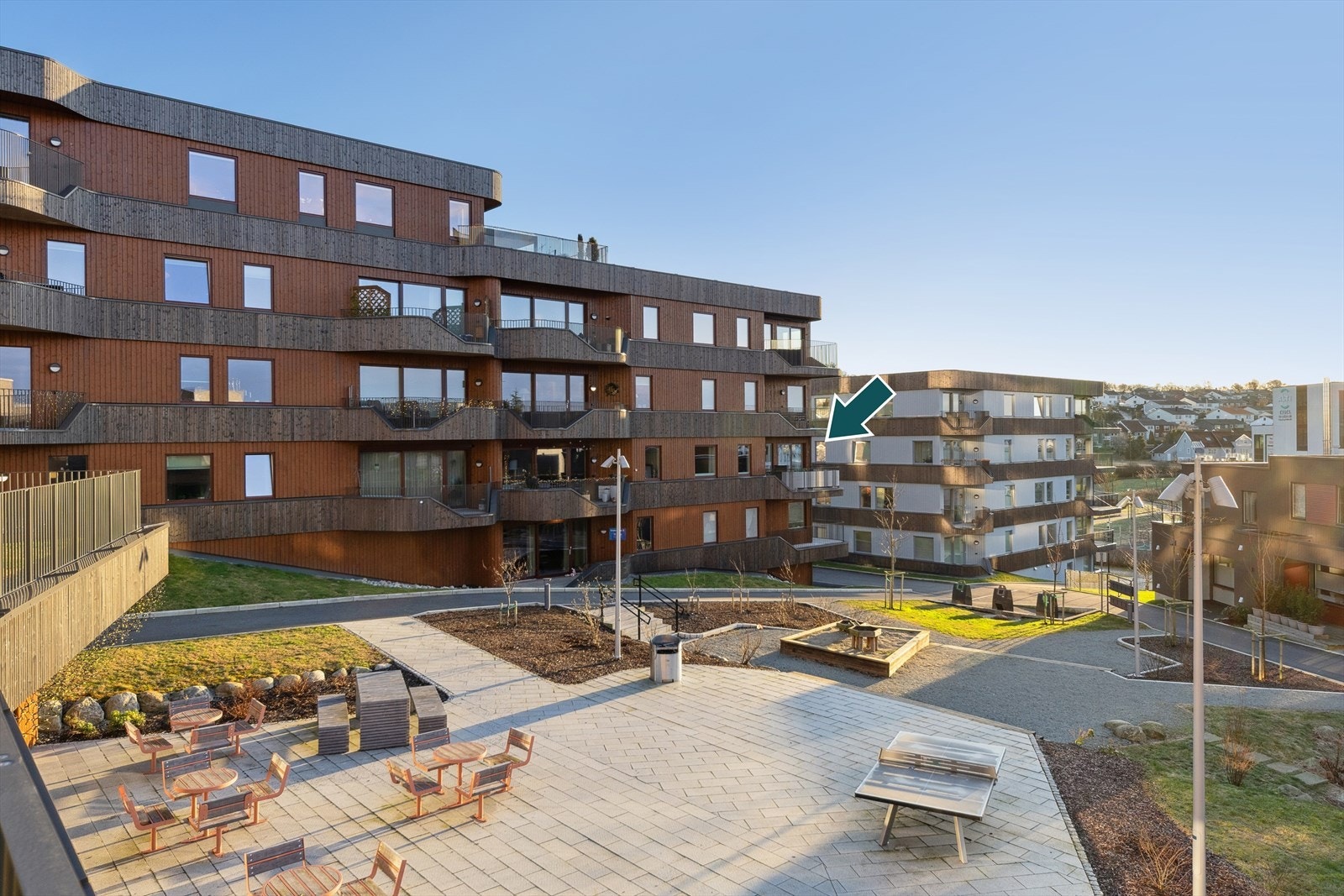 Gjerdebakken 28 har en sentral og attraktiv beliggenhet på Tasta, med de fleste fasiliteter du har behov for. Galleribilde