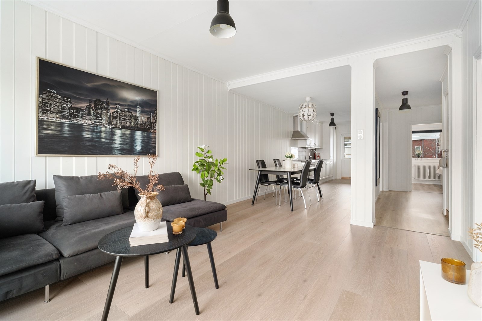 EiendomsMegler1 ved Christer Brekka presenterer Grønlivegen 12B! Foto: Inbovi Galleribilde