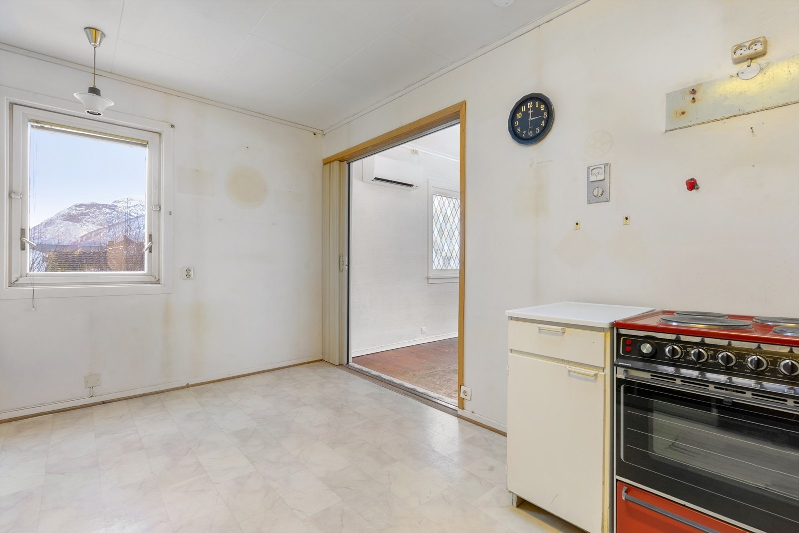 Kjøkkenet er romslig og åpner for mange muligheter. Galleribilde