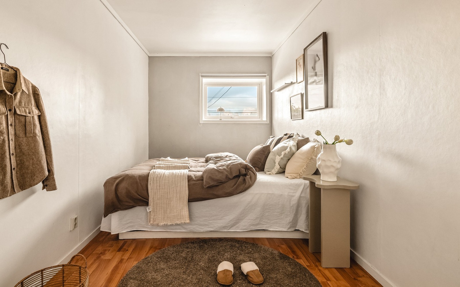 Soverommet har et areal på 9,9 m² Galleribilde