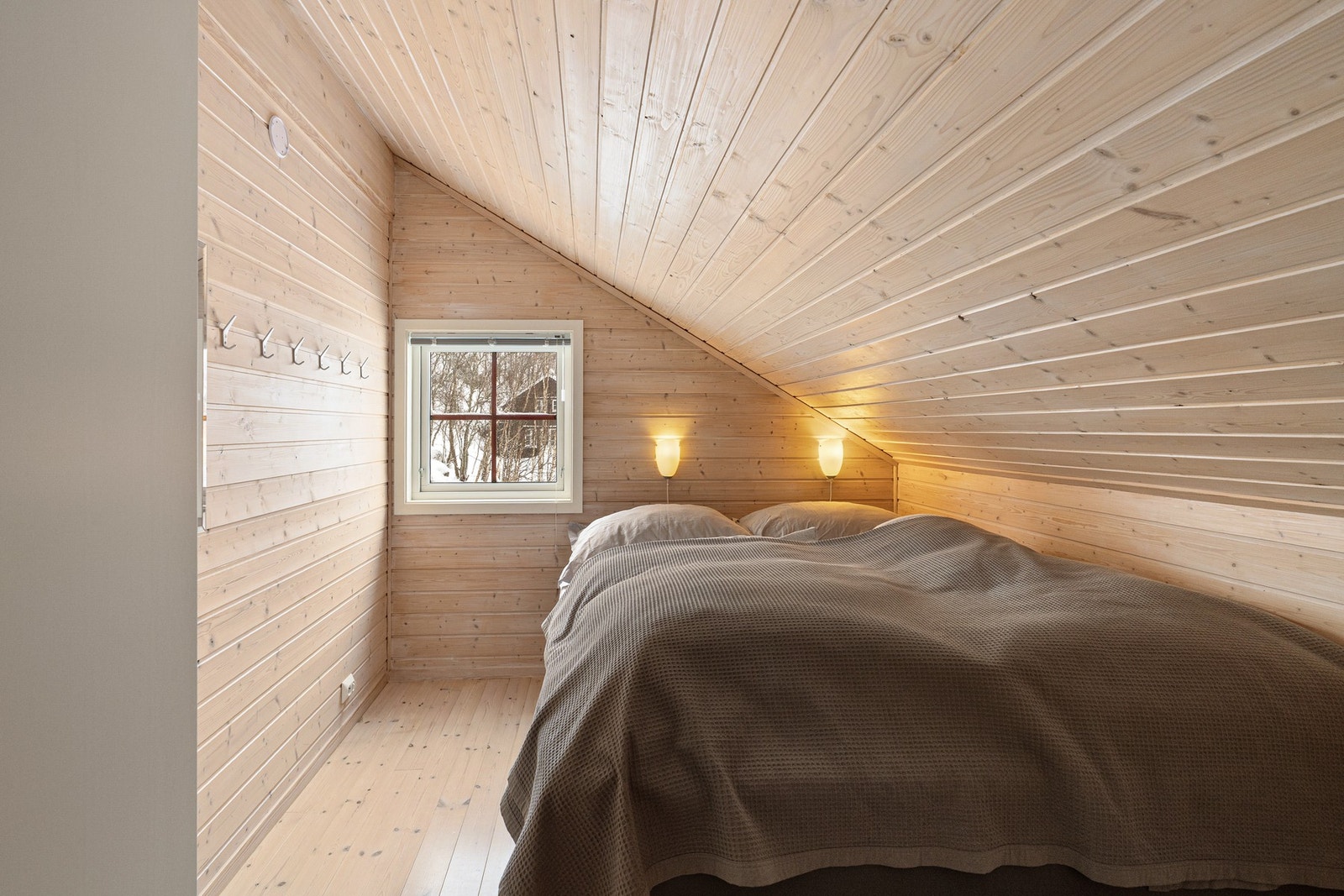 Soverom nummer 3 - også her stor seng! Galleribilde