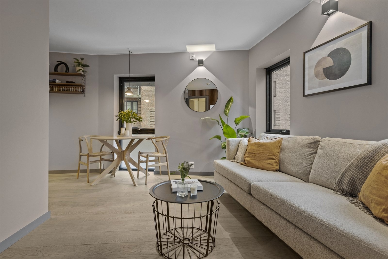 Boligen byr på en svært god og effektiv planløsning. Galleribilde