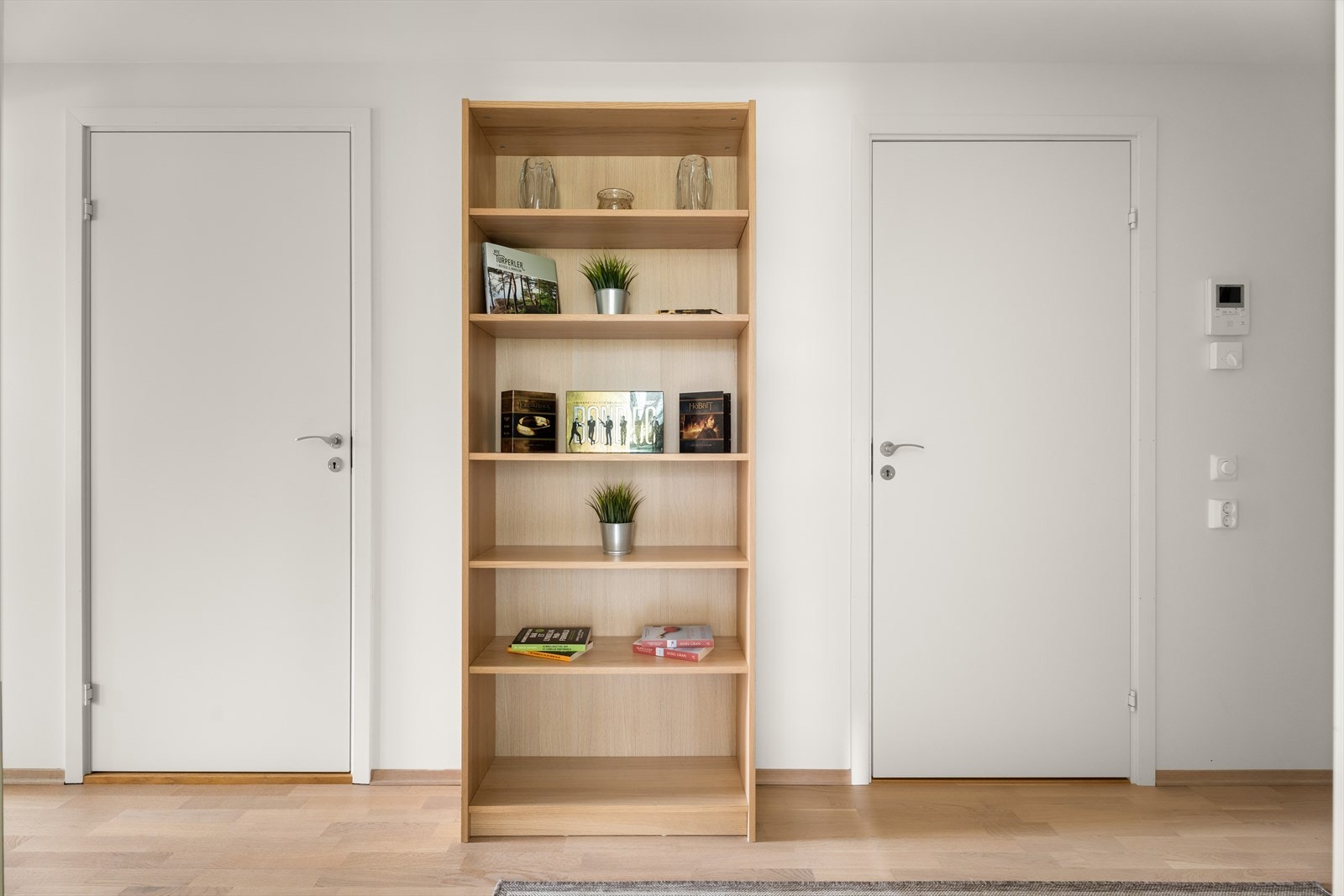 Entré/gang. Galleribilde