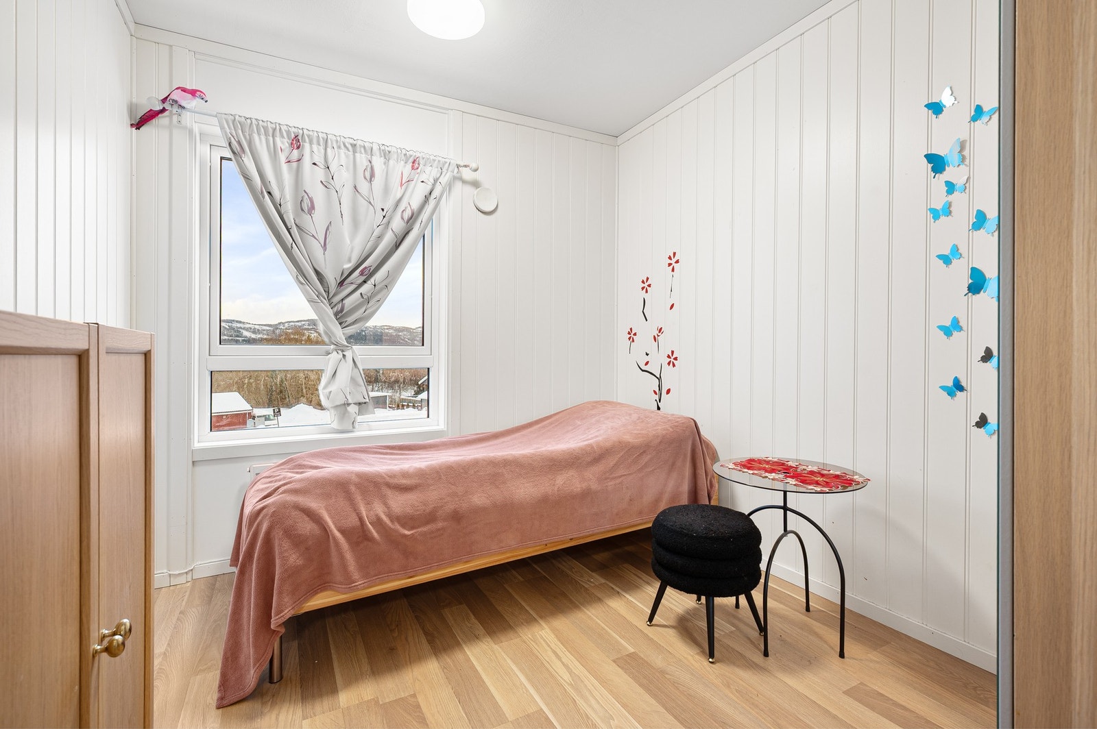 Soverom på 7,4 kvm. Galleribilde