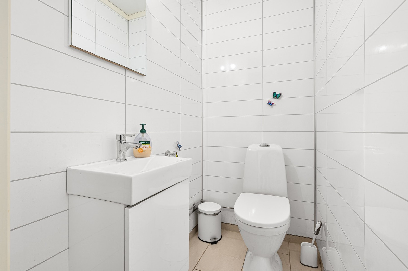 Praktisk separert toalettrom. Galleribilde