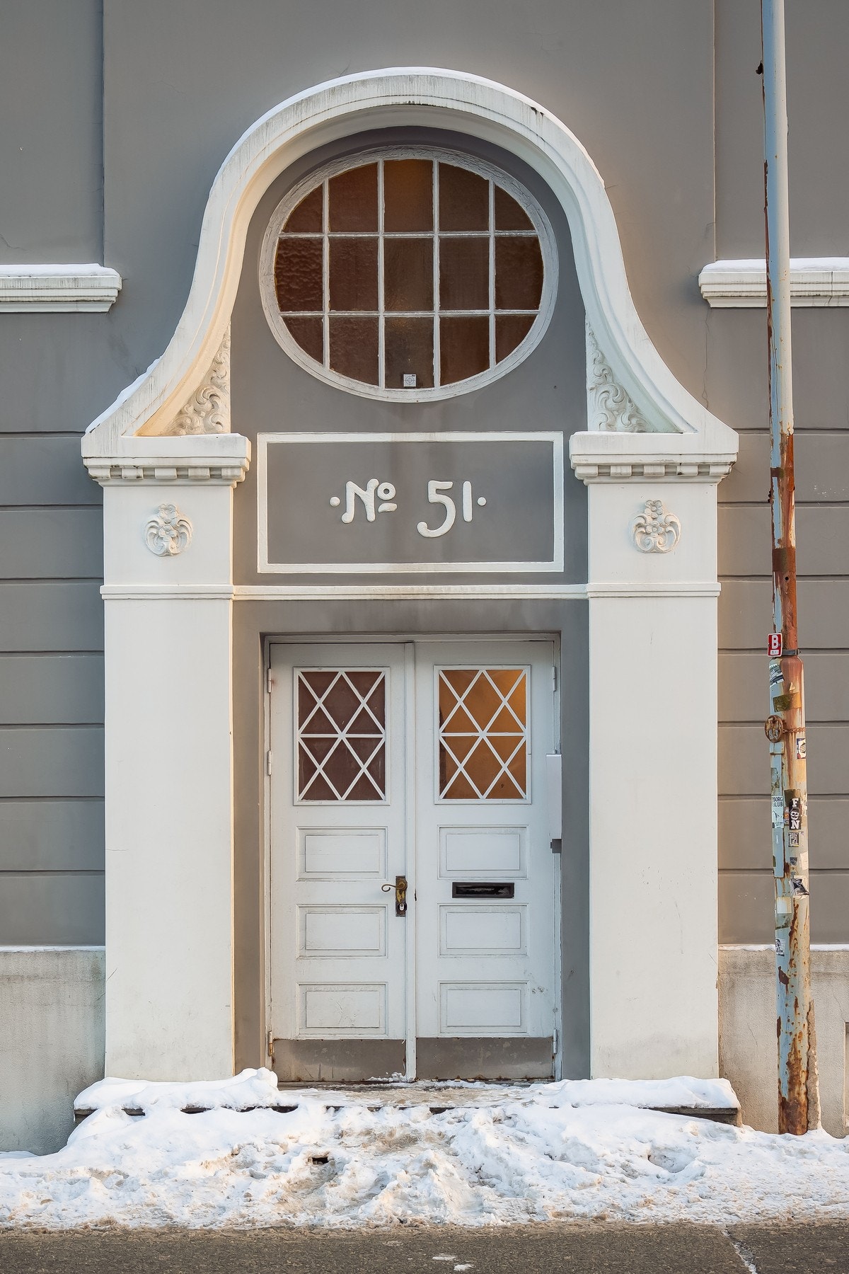 Flott og godt vedlikeholdt bygård. Galleribilde