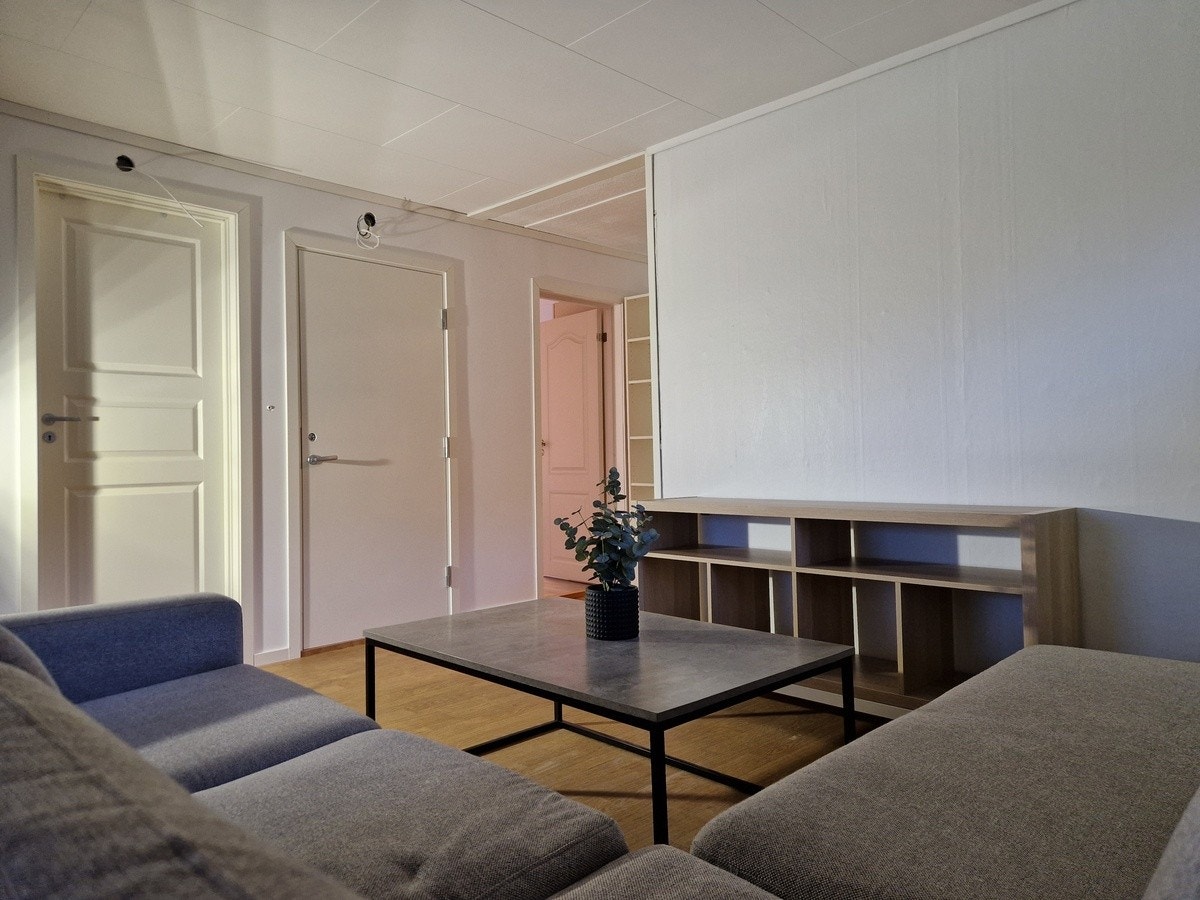 Stue, TV kommer Galleribilde