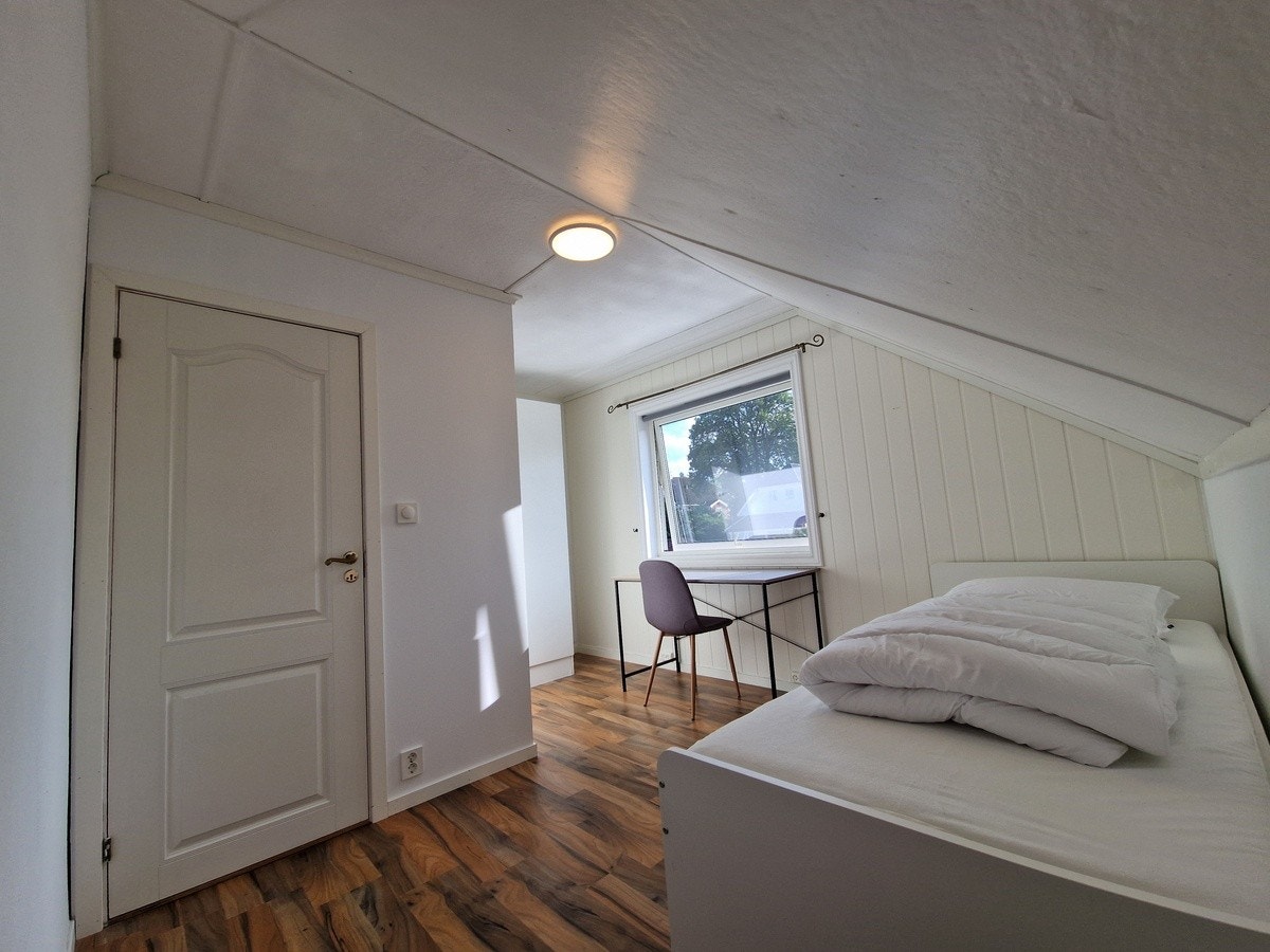 Sov 2 oppe Galleribilde