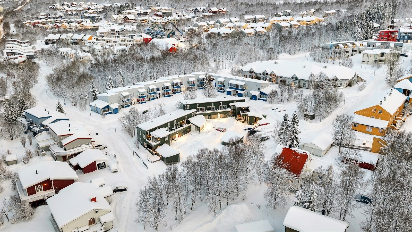 Svært attraktiv og etterspurt beliggenhet på øyas vestside i området Bo i Nord. Galleribilde