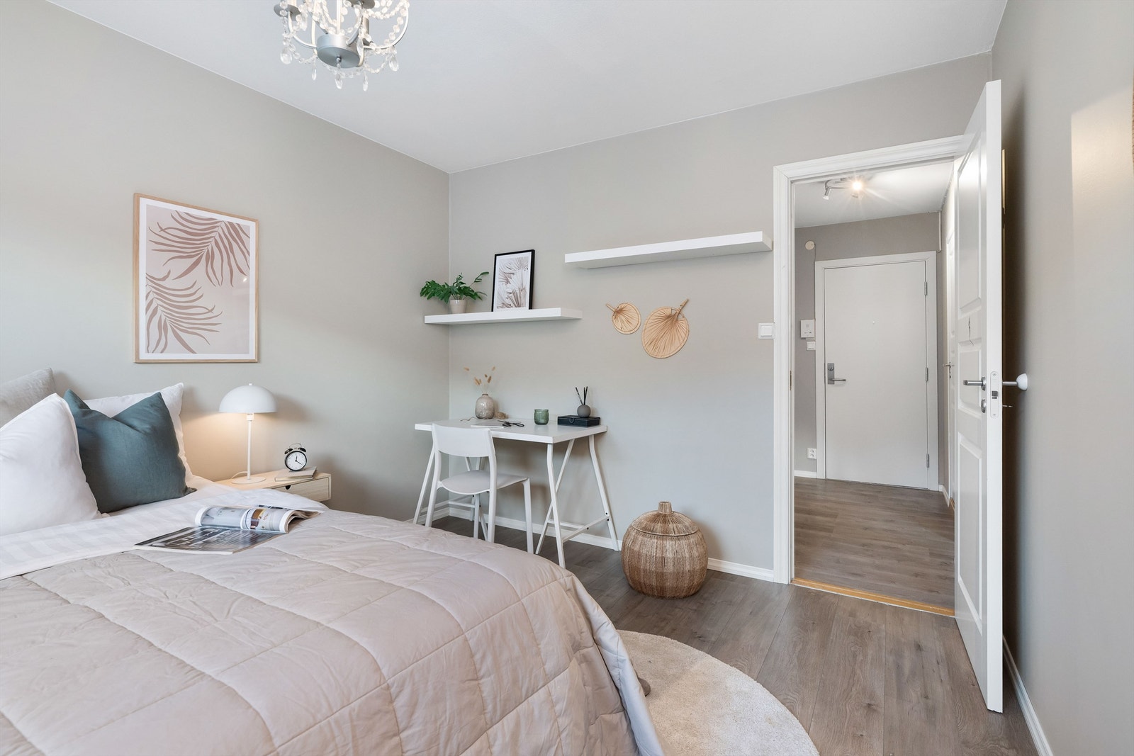 | Krogsveen Galleribilde