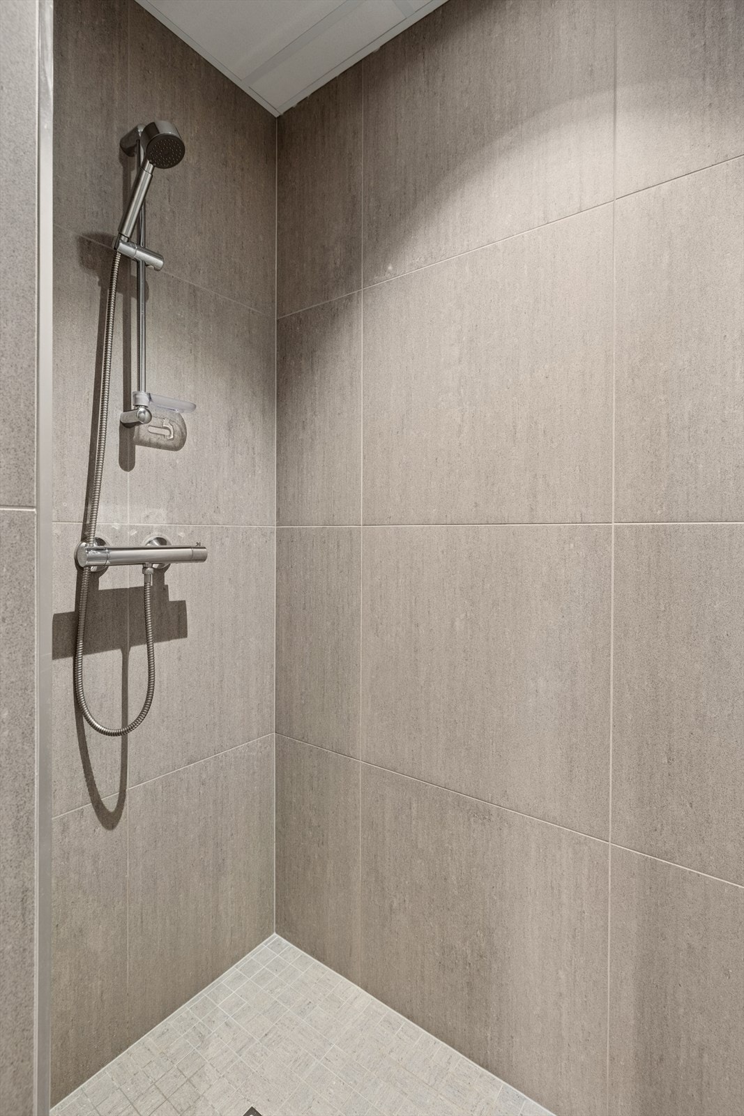 Egen dusjnisje. Galleribilde