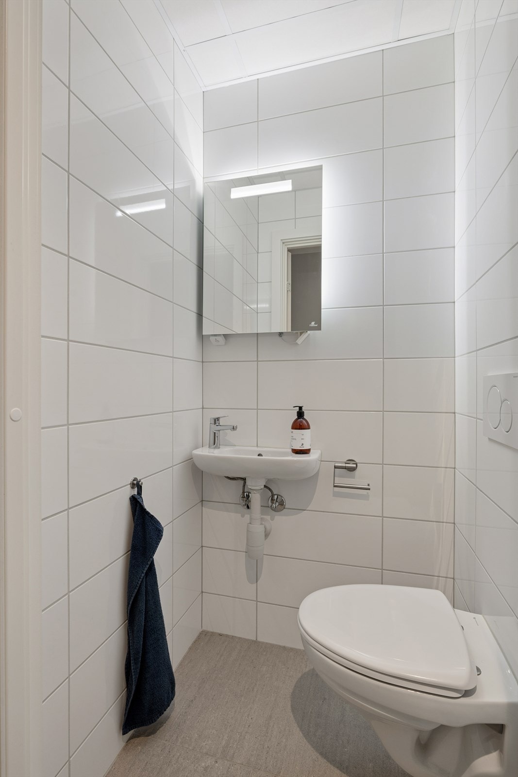 Leiligheten har i tillegg et ekstra toalettrom. Galleribilde