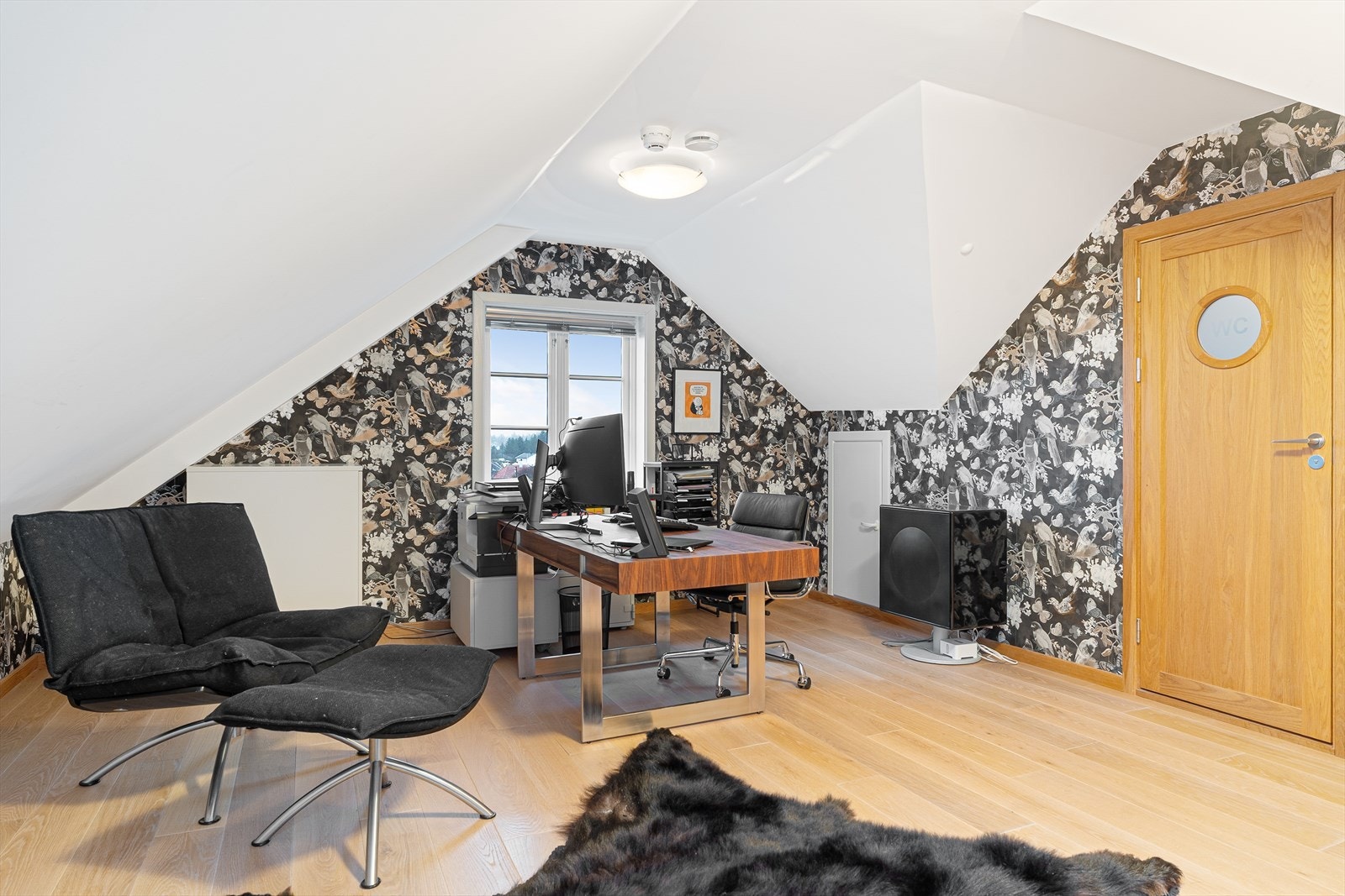 Innredet rom brukt som kontor Galleribilde